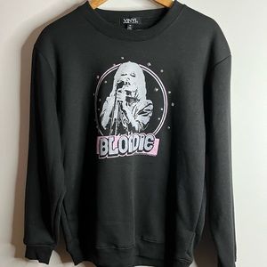 NWT Vinyl Icons Blondie Sweatshirt. Size M